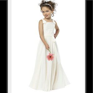 New Dessy Girl Flower Girl Dress Size 4 Ivory